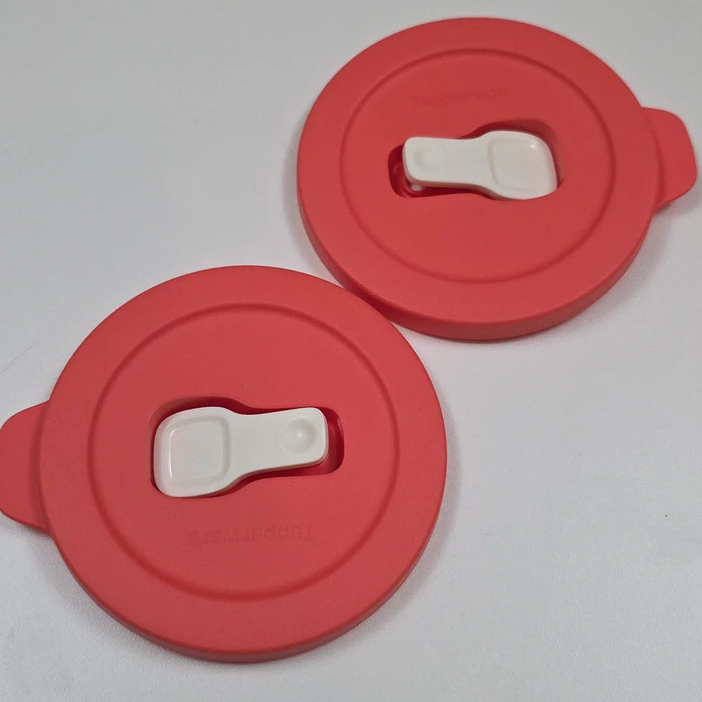 Tupperware Soup Mugs with Lids - Set Of 2
